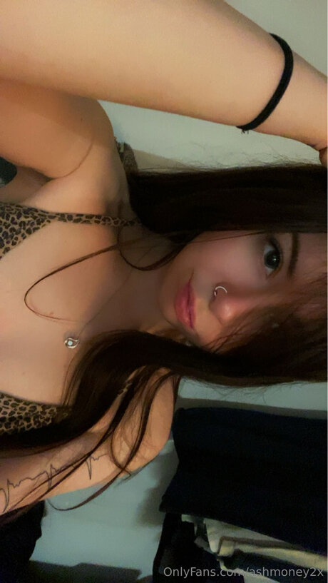 Ashmoney2x freie pornostar foto