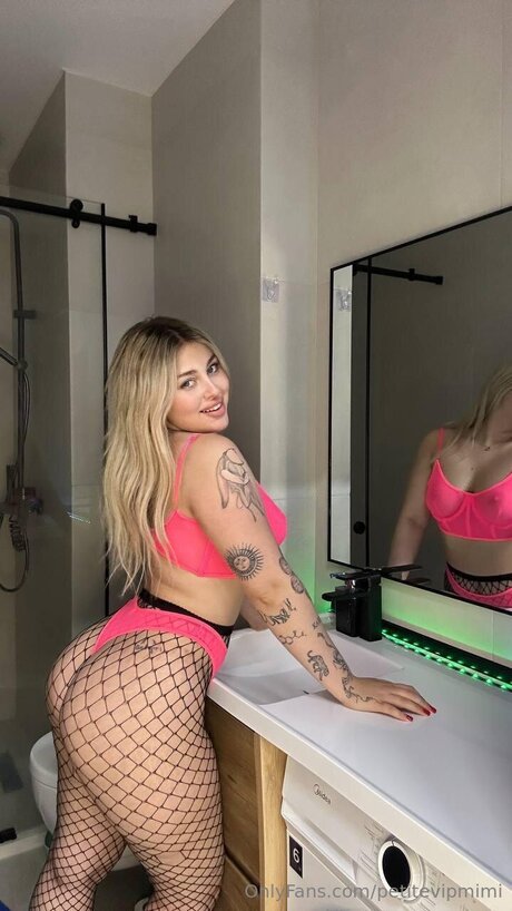 Petitevipmimi exklusive pornografische foto