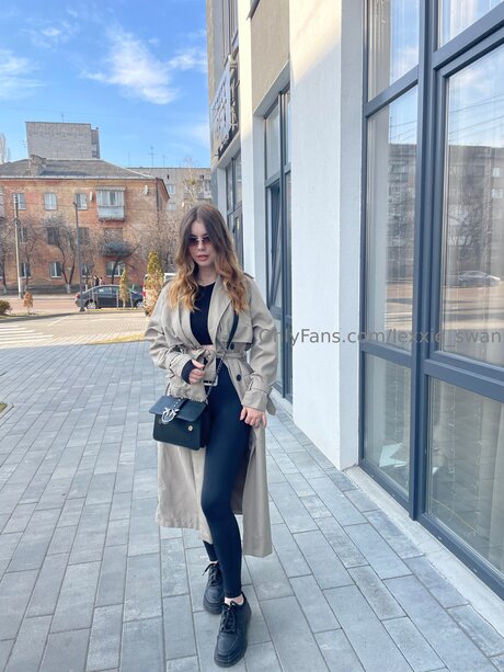 Lexxie Swan freie nackte foto