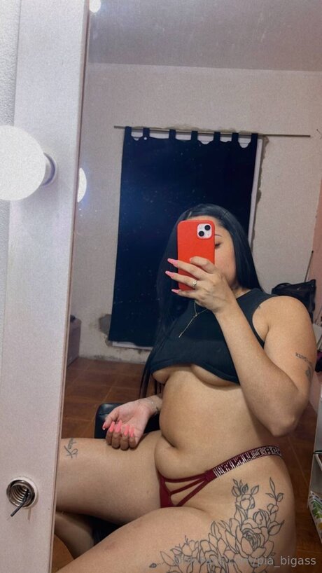 Pia Bigass nackt pornographische bild