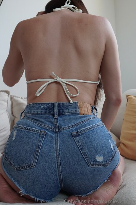 Marnievictoria model sexy archiv