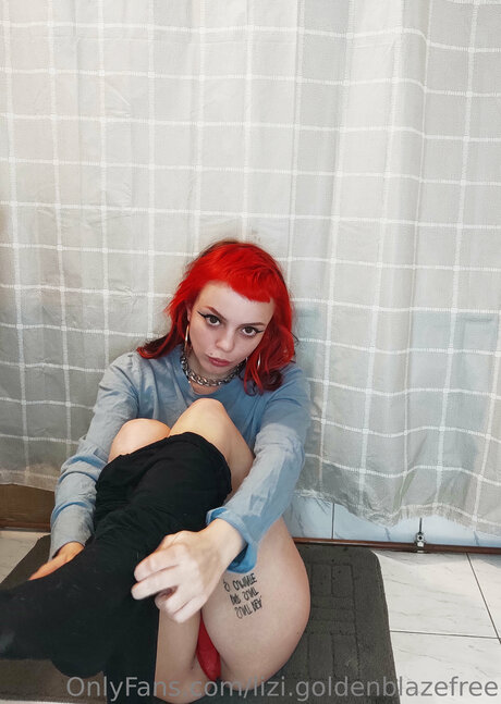 Lizi Goldenblazefree xxx hübsche archiv