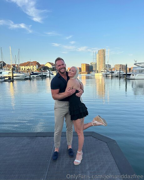 Jemanddazfree nackt sex galerien