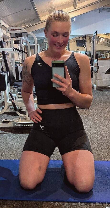 Thescandichick sexy porno bild