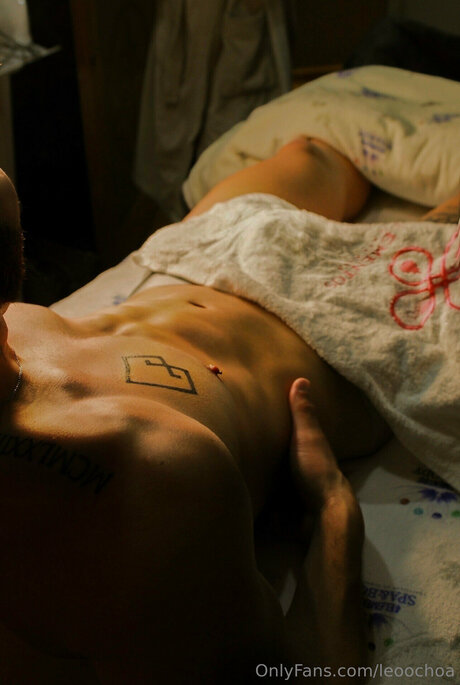 Leoochoa erwachsene nackten archiv