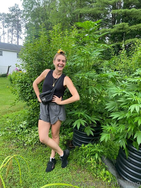 Alliwo hd nackten galerie