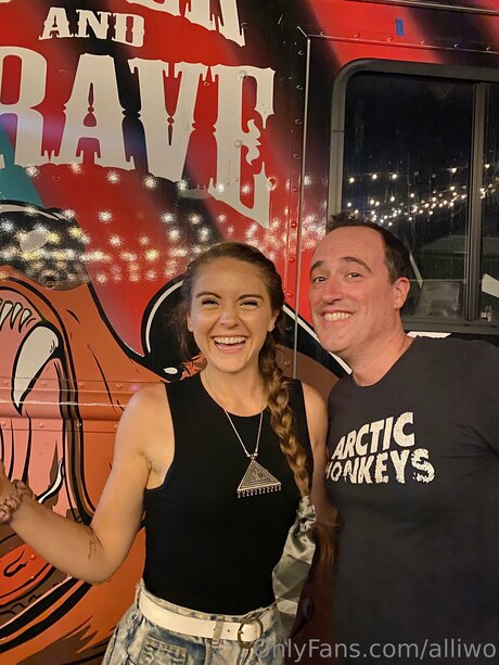 Alliwo porno nette foto