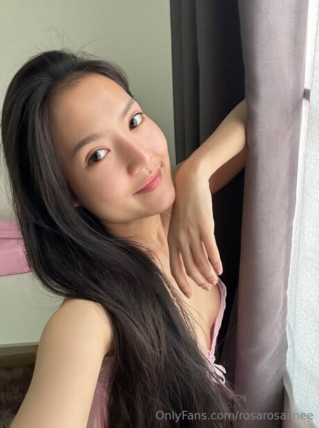 Rosarosalinee Profilbild