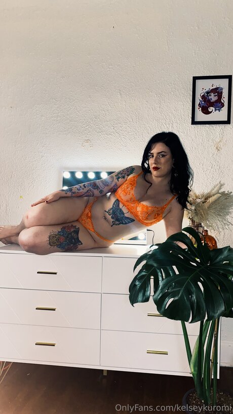Kelseykuromi xxx pornografische bild