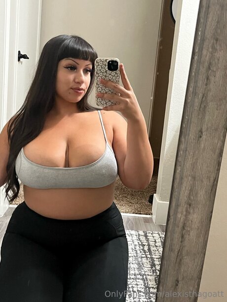 Alexisthagoatt nackt erotische foto