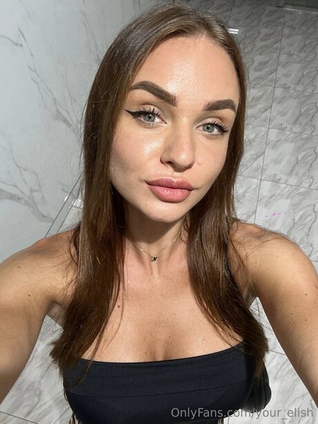 Your Elish perfekte nacktheit galerie