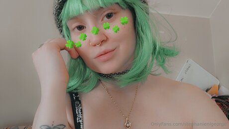 Stephanienlgeorge xxx kunst archiv