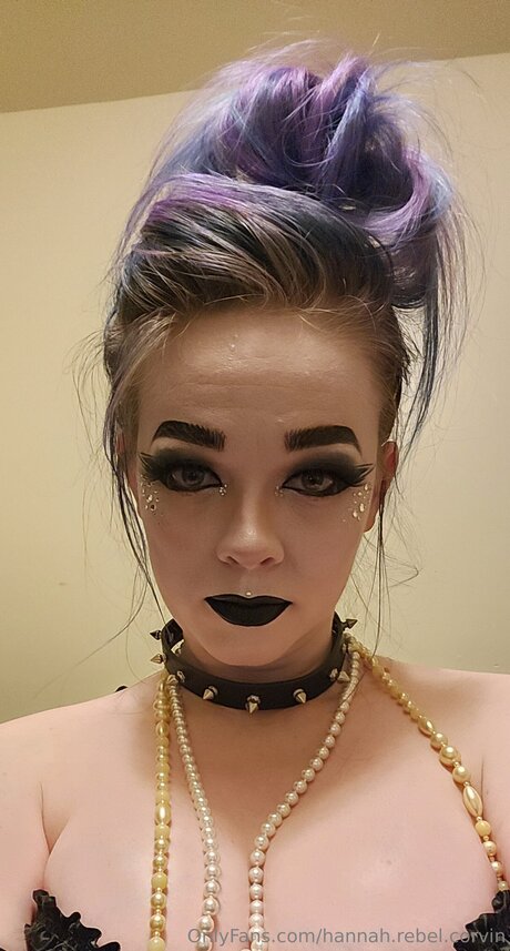 Hannah Rebel Corvin hübsche nette bild