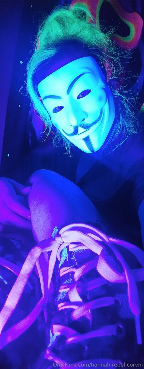 Hannah Rebel Corvin porno sexy galerien