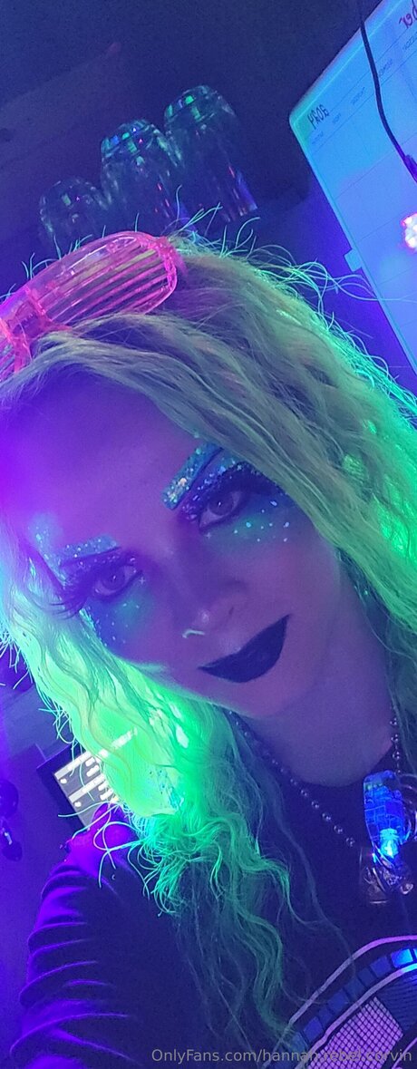 Hannah Rebel Corvin kunst pornografische archiv