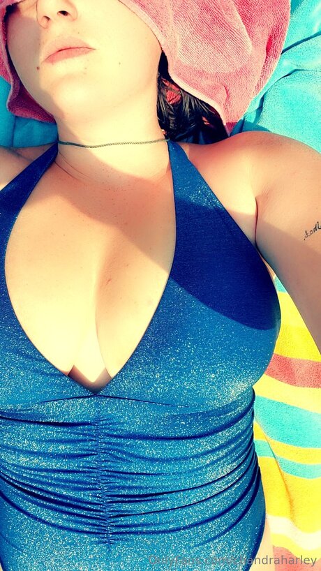 Chandraharley pornostar galerie