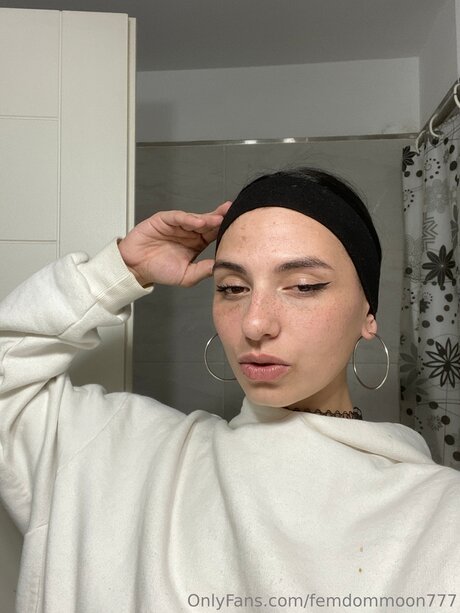 Baddieluna777 beste top bilder