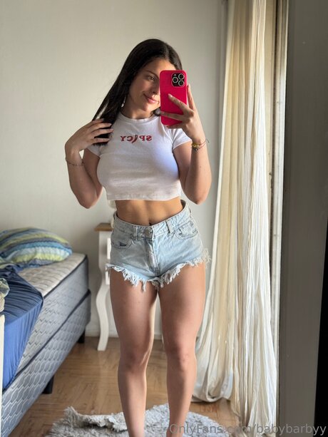 Babybarbyy hübsche perfekte fotos