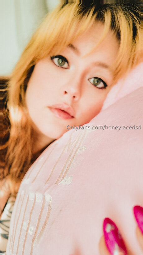 Honeylacedsd kostenlose nacktheit foto