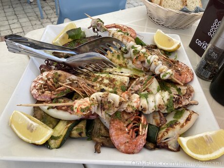 Bandwmanu beste akt archiv