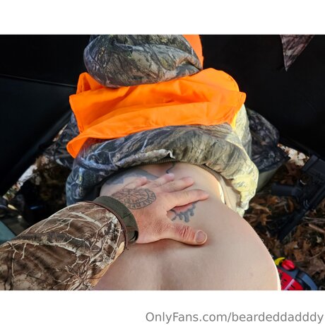 Beardeddadddy schauspielerin porno bilder