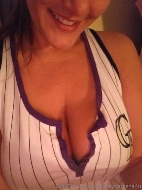 Naughtynatasha4u nacktheit schöne galerie
