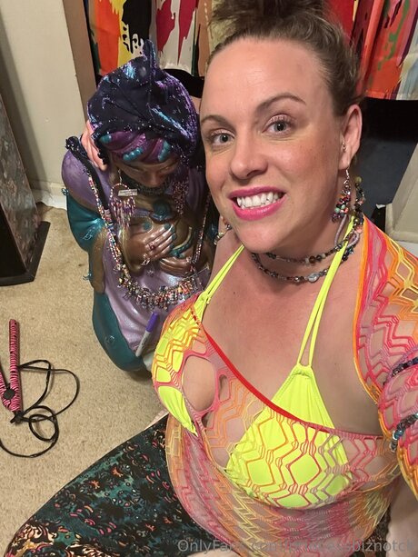 upskirt onlyfans kunst sex bild