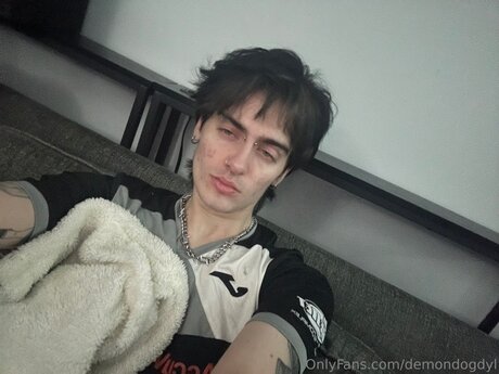 Demondogdyl schauspielerin nette bilder