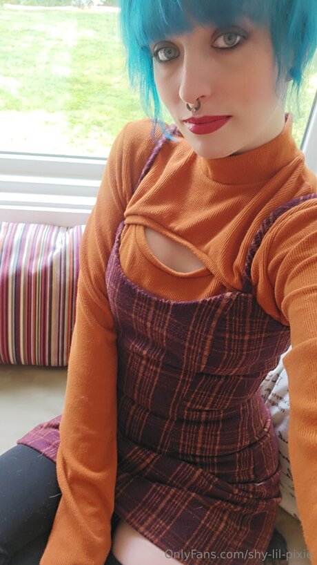 Shy Lil Pixie freie nette foto