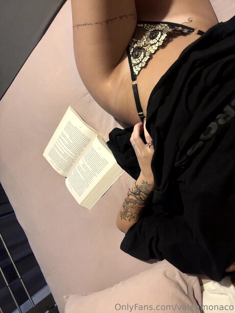Valenmonaco model sex bild