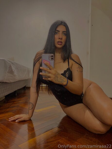 Zamiraaa22 perfekte porno galerie