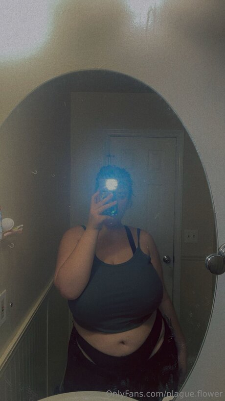 Plague Flower nacktheit bilder