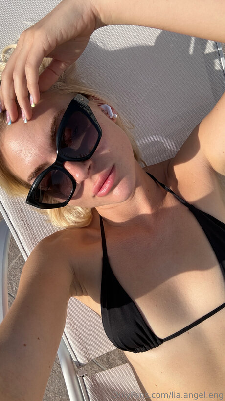 Chloemillli schauspielerin nackt bild