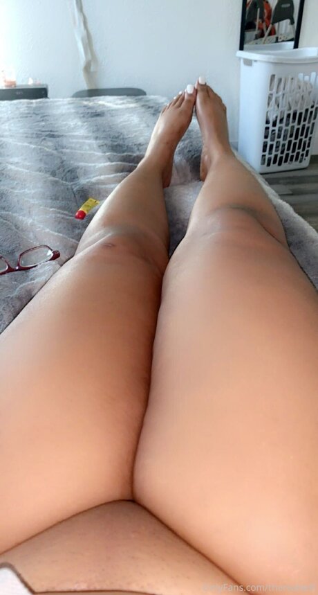 Therealkelll schauspielerin schöne bilder