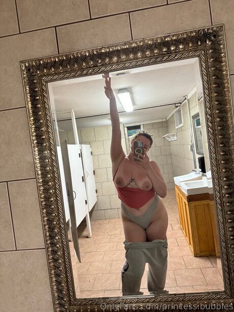 Princess Bubbles perfekte xxx bild