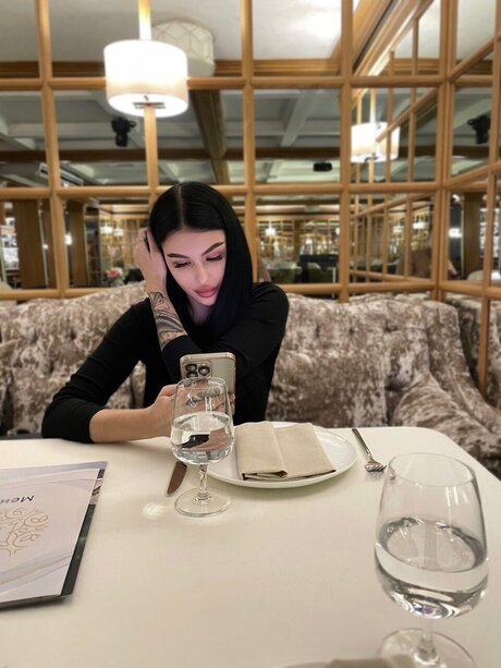 Midnight Rosa top pornografische bilder