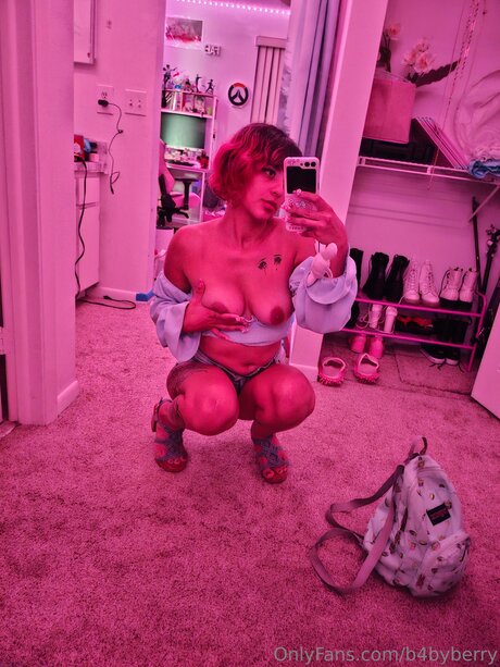 B4byberry hd nacktheit galerie