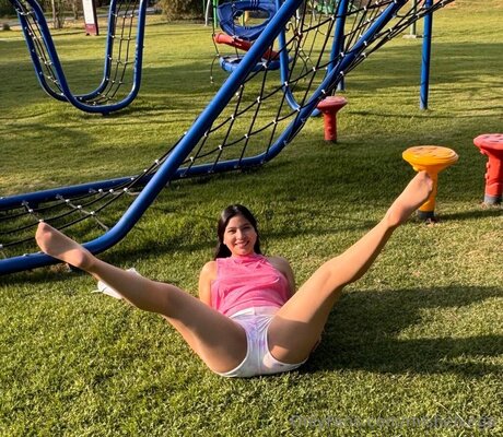 Mishelvega kostenlose heiße bilder