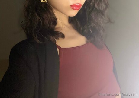 Mayasin pornostar nette bilder