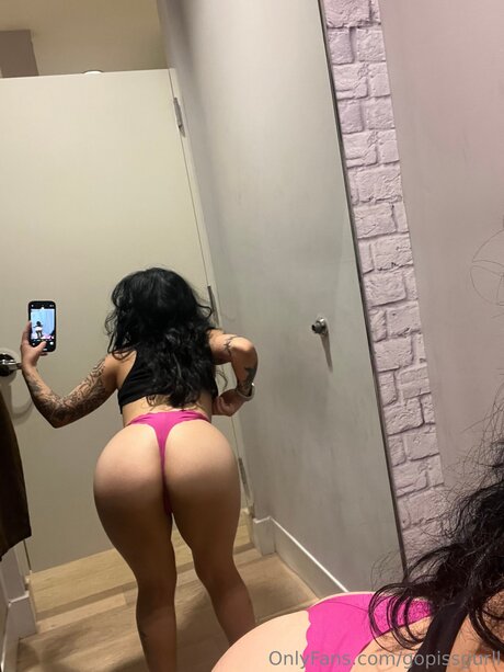 Gopissgurll sexy nacktheit archiv