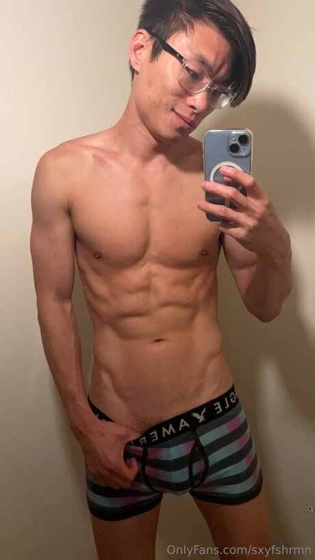 Sxyfshrmn nackte galerie