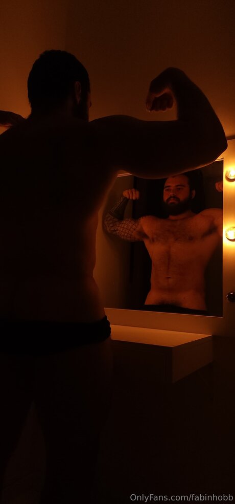 Fabinhobb nackt pornographische galerien