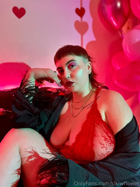 Kikiwflower nacktheit porno galerie
