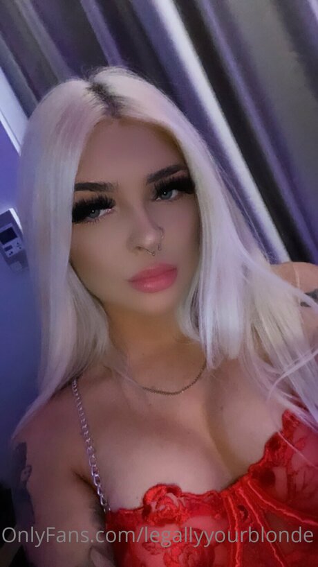 Legallyyourblonde sexy hd bilder