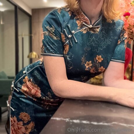 M00nflower top kunst foto