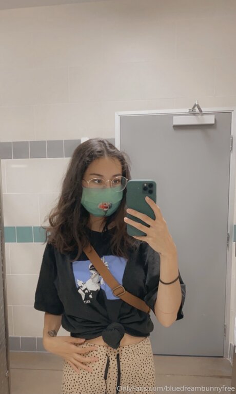 Bluedreambunnyfree Profilbild