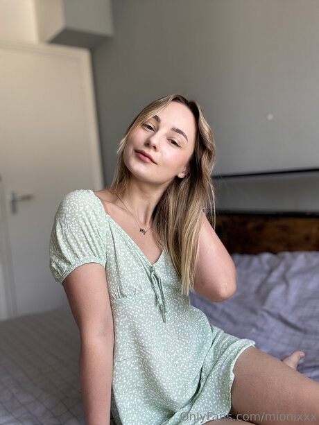 Milsmils model xxx fotos