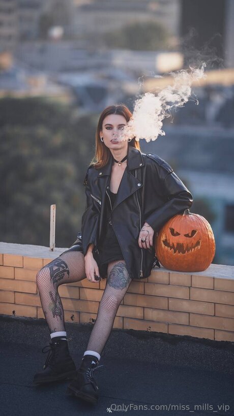 Miss Mills Vip heiße nackte bilder