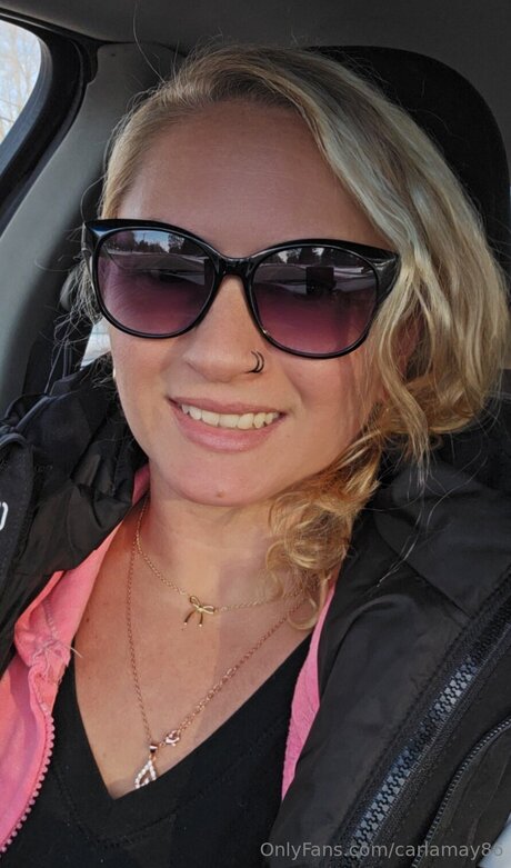 Carlamay86 erwachsene pornostar foto