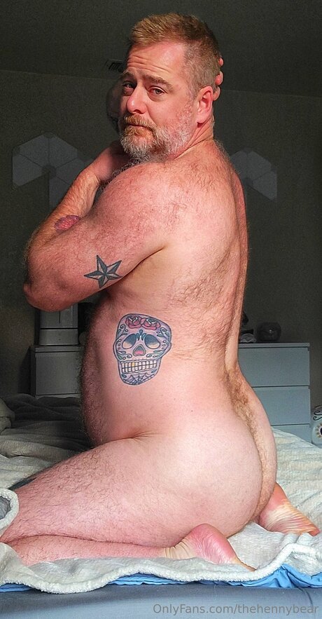 Thehennybear schauspielerin akt bilder